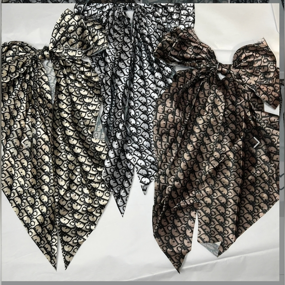 Elegant Patterned Silk Hair Bow